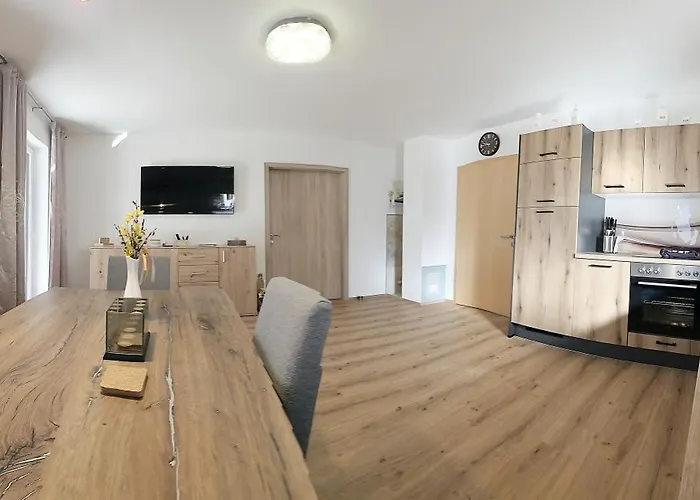 アパート Konis *